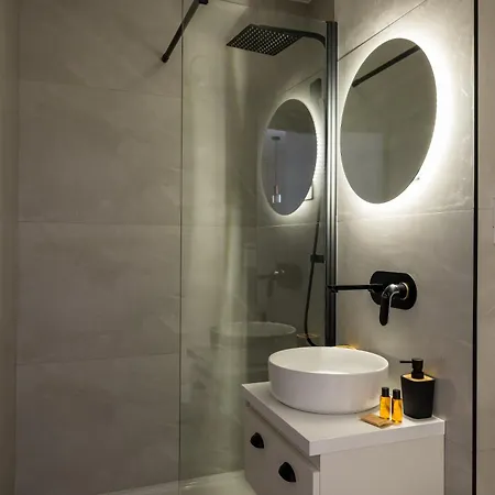 Chodecka Comfort By Bookinghost * ורשה