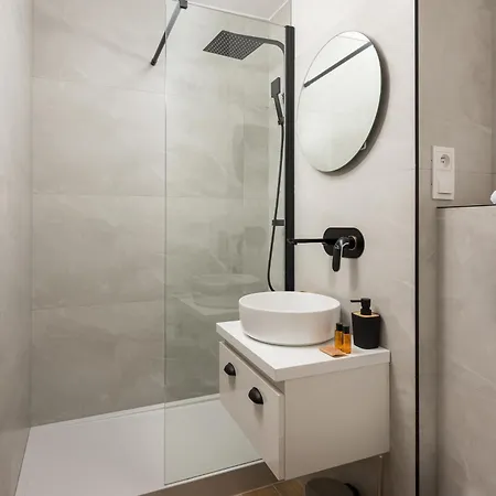 Apartment Chodecka Comfort Warsaw